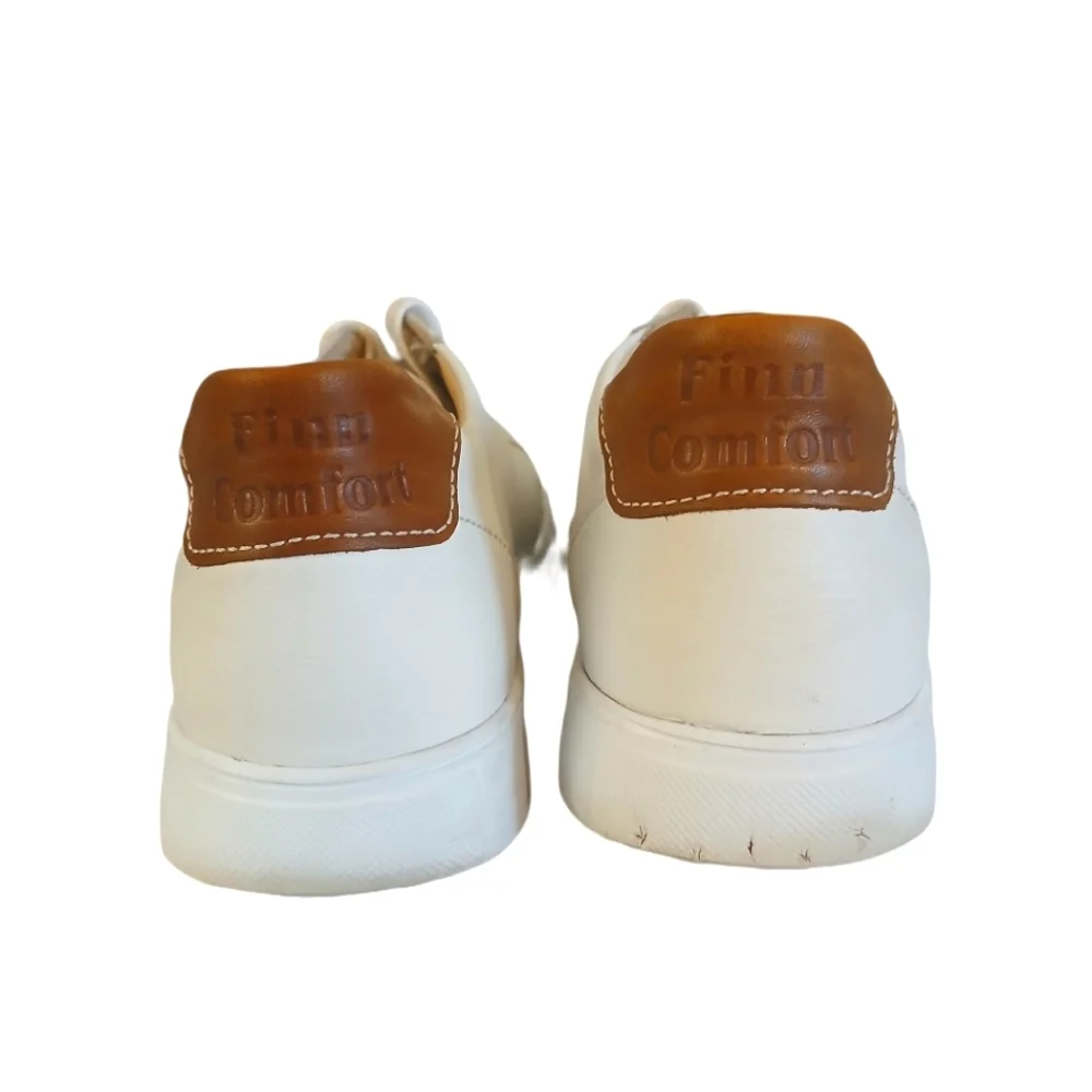 Finn Comfort minimal white